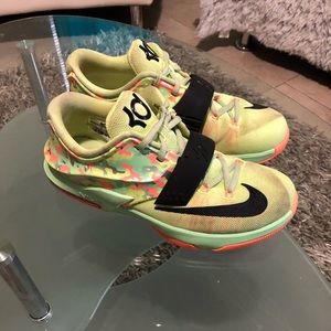 KD sneakers